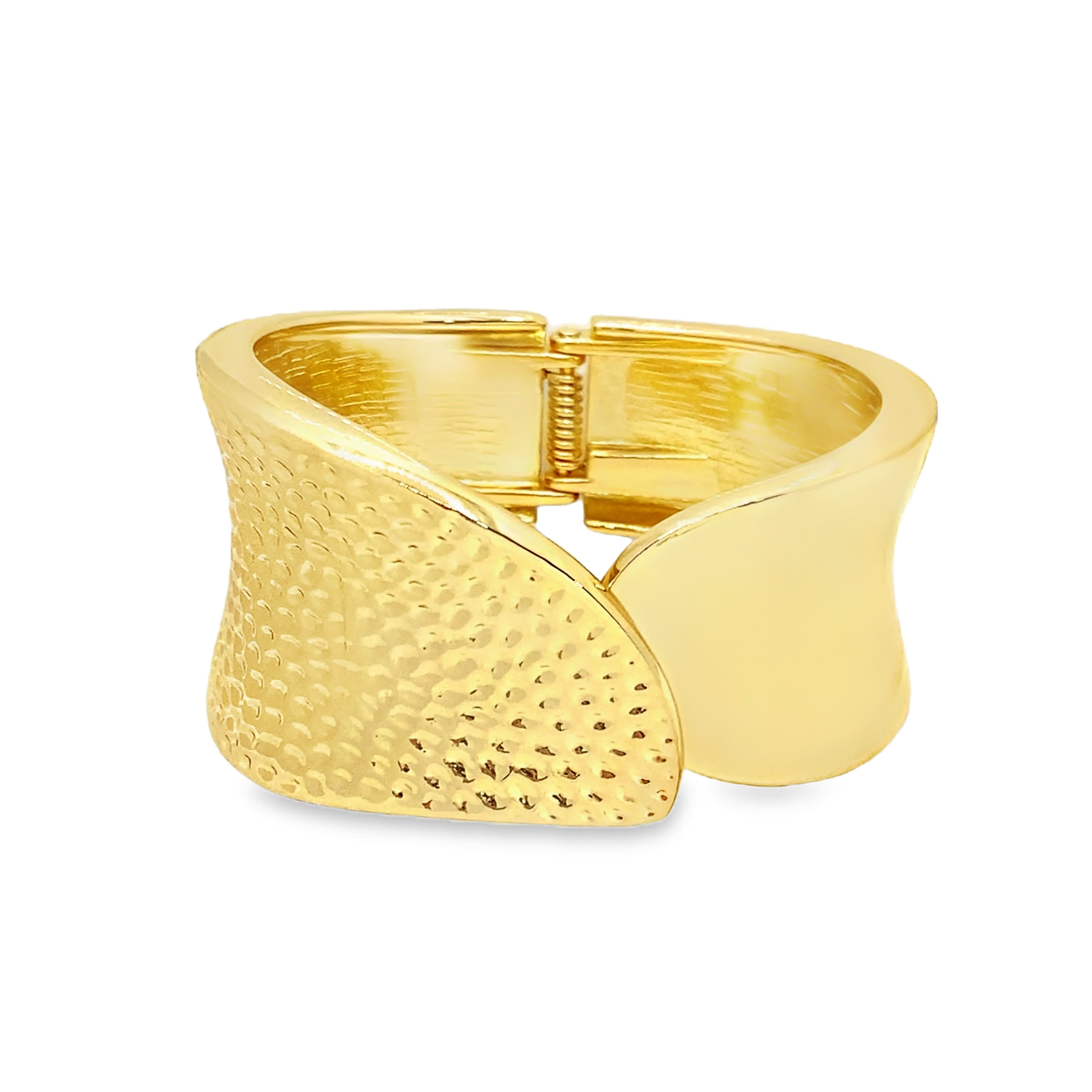 Bransoletka z zawiasami z młotkowanego żółtego złota