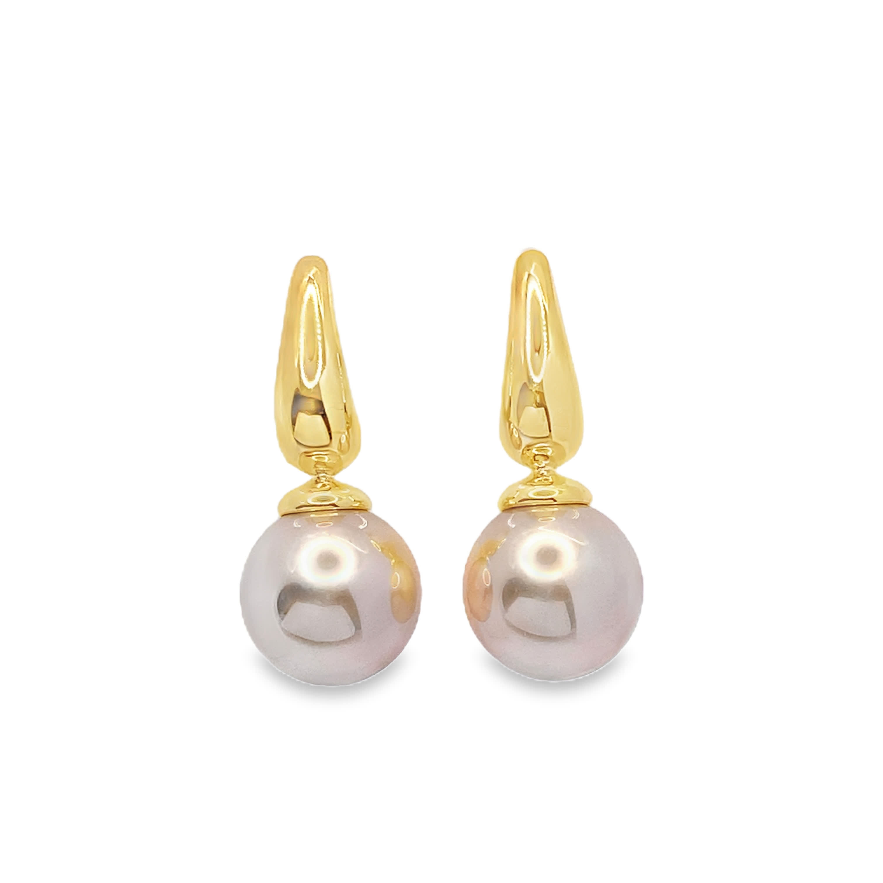 Kolczyki w kolorze żółtego złota z okrągłą perłą