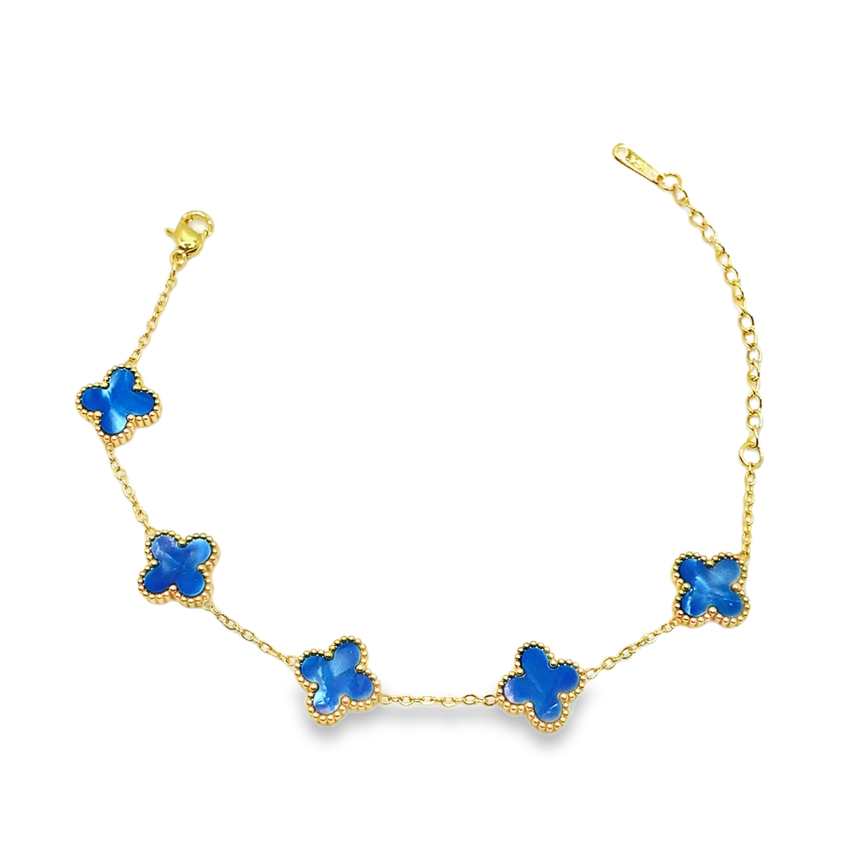 Bransoletka w kolorze żółtego złota z łańcuszkiem i niebieskimi akcentami opalowymi