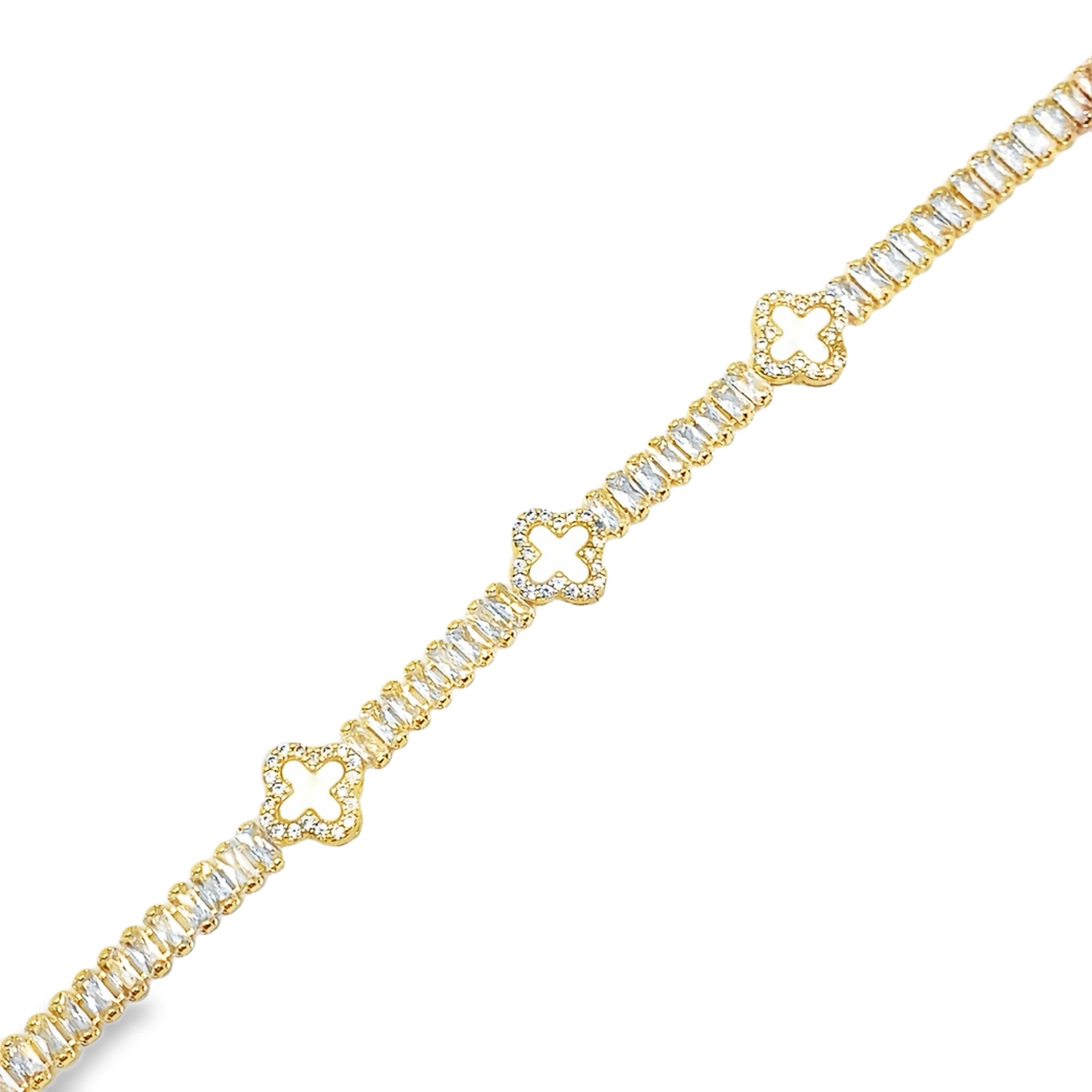 Bransoletka tenisowa w kolorze żółtego złota z diamentami o szlifie bagietkowym