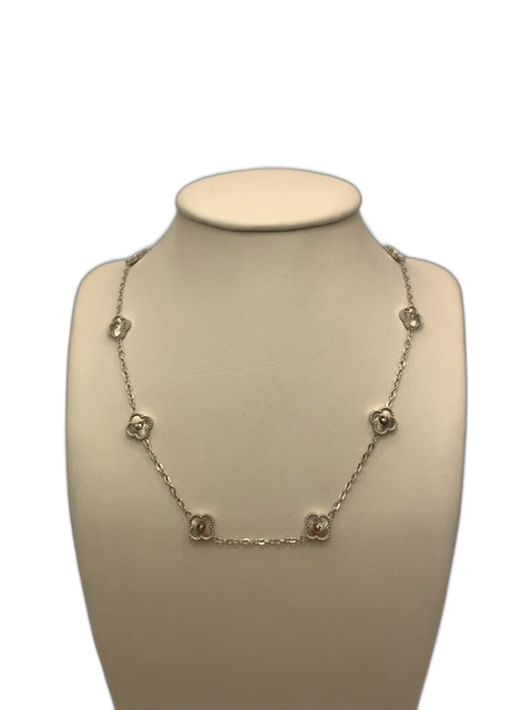 Naszyjnik z koniczynką