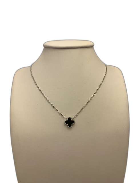 Zawieszka z koniczynką