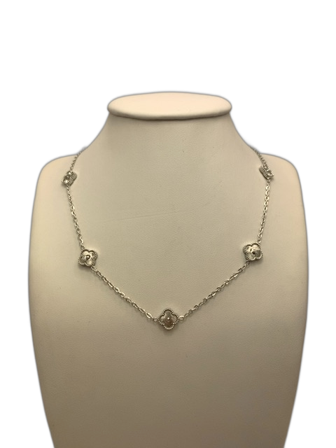 Naszyjnik z koniczynką