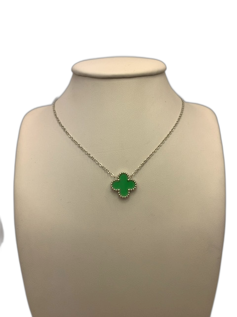 Zawieszka z koniczynką