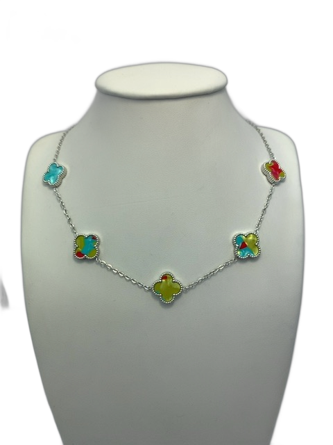 Naszyjnik z koniczynką